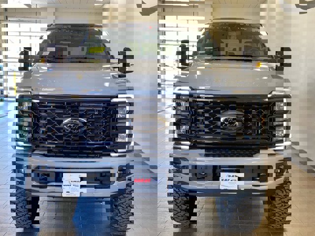New 2026 Ford F250 Lariat w/ Black Appearance Package image 3