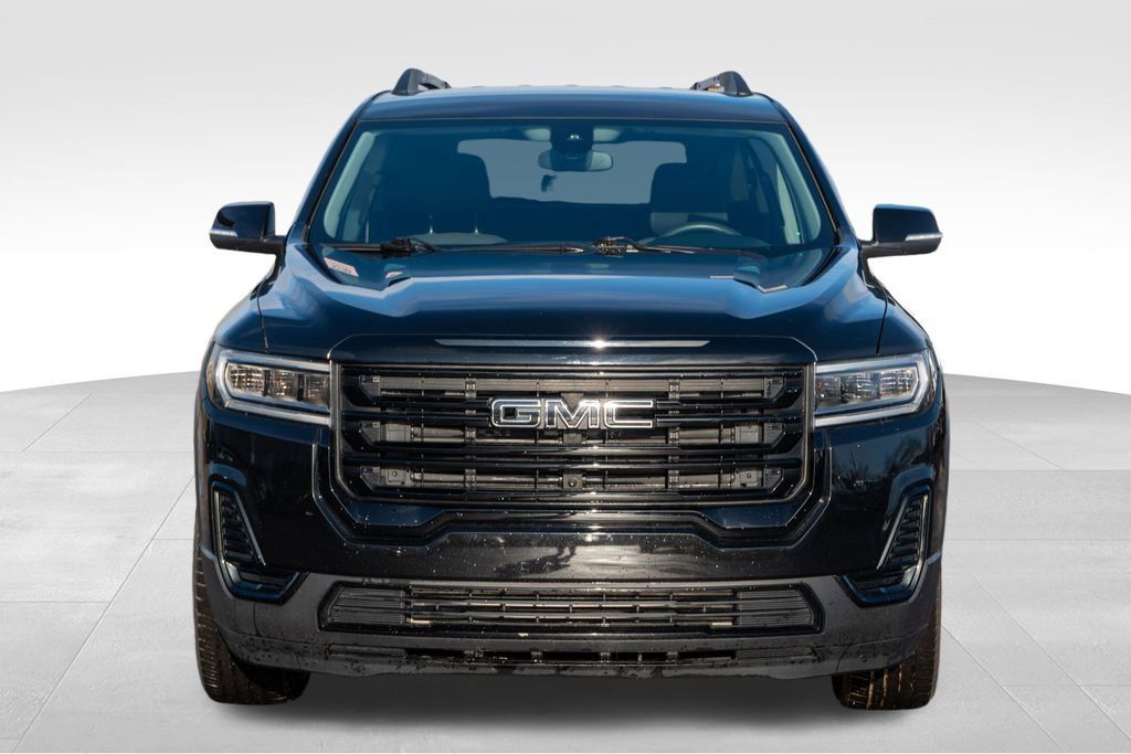 Used 2023 GMC Acadia SLE w/ Driver Convenience Package image 2