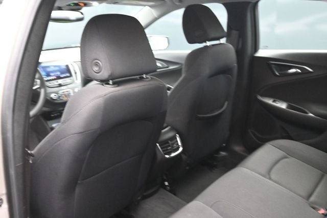 Used 2024 Chevrolet Malibu LT FWD image 17