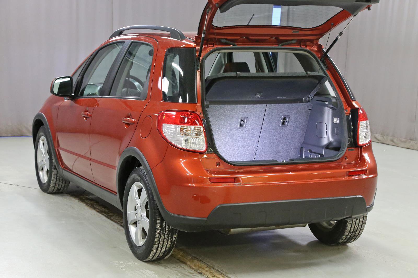 Used 2012 Suzuki SX4 Premium image 17