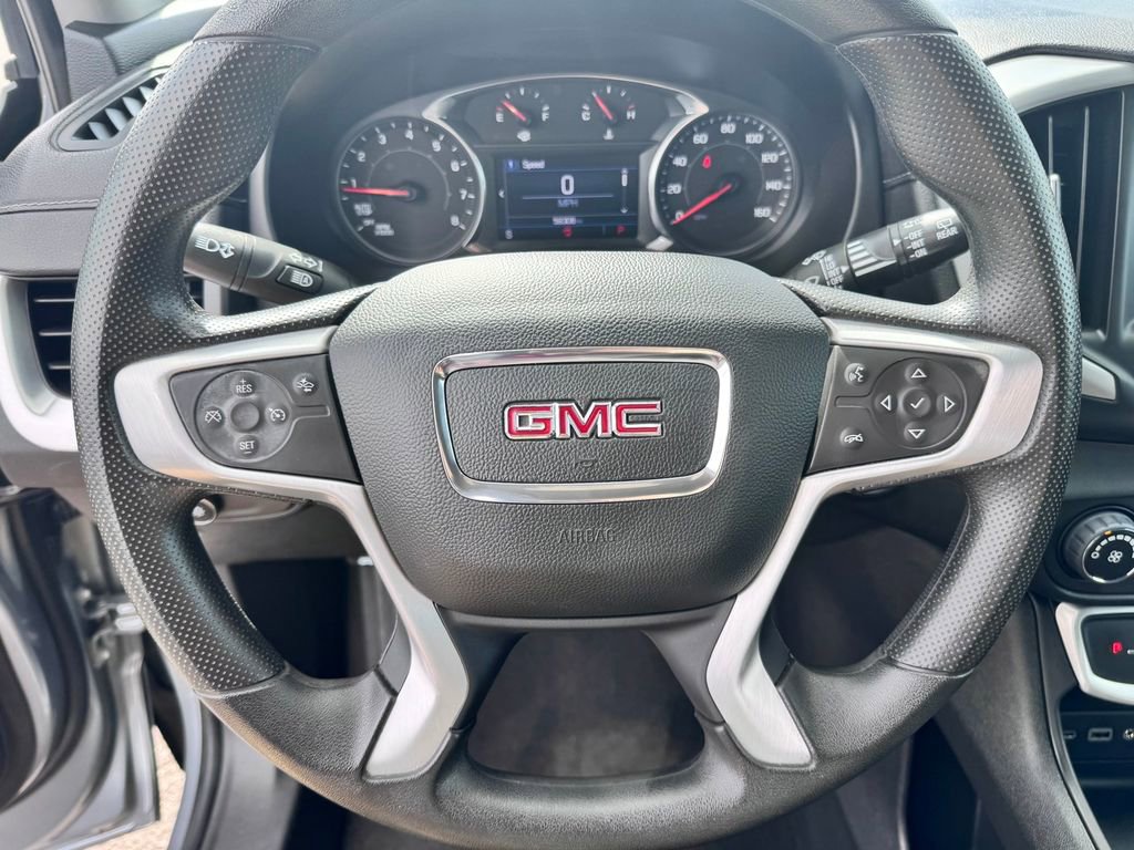 Used 2023 GMC Terrain SLE image 14