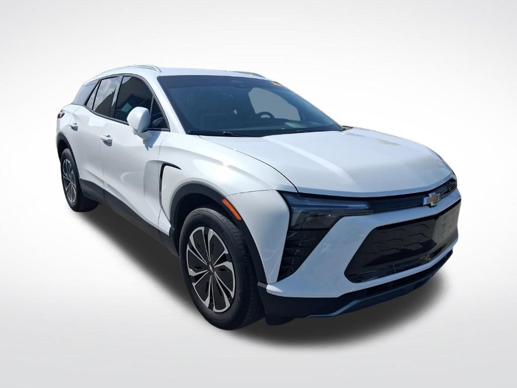 Used 2024 Chevrolet Blazer EV LT AWD/4WD image 3