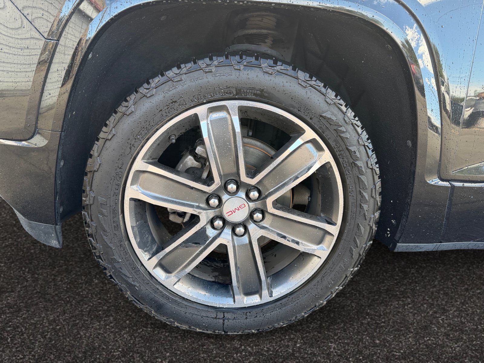 Used 2017 GMC Acadia Denali w/ Technology Package AWD/4WD image 14