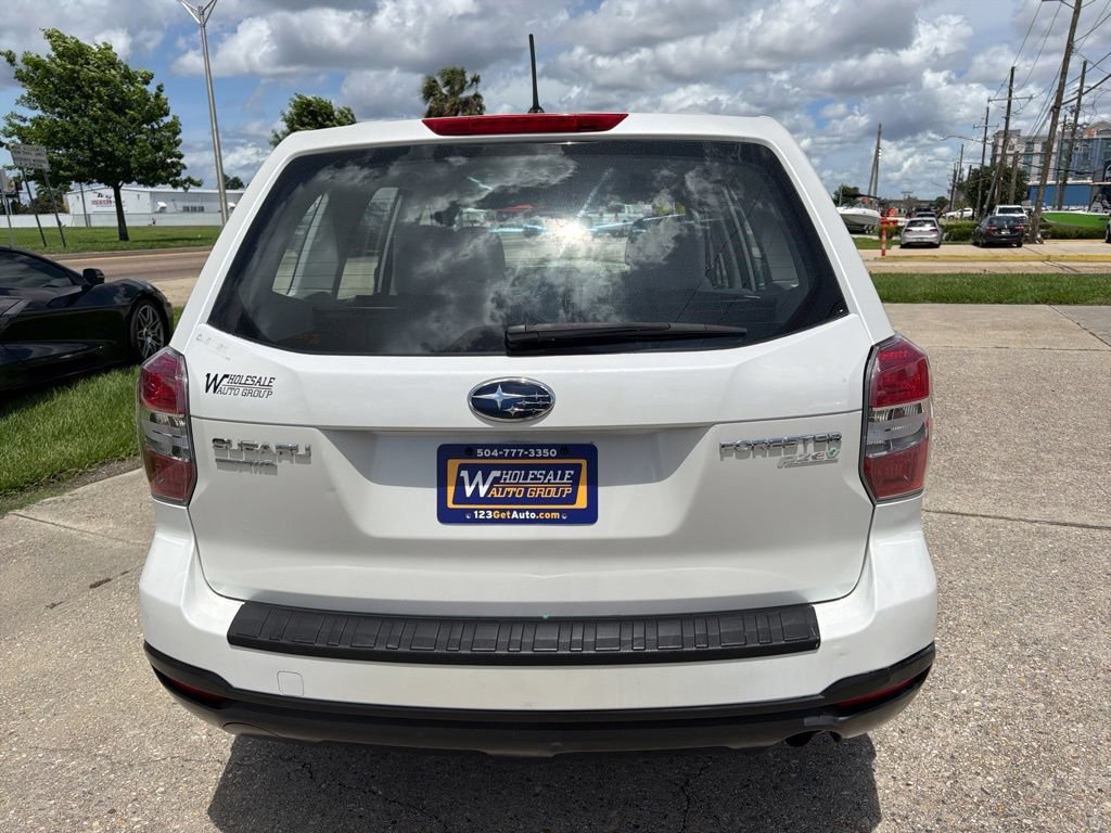 Used 2014 Subaru Forester 2.5i AWD/4WD image 5