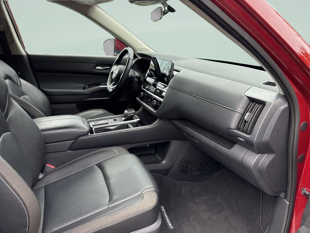 Certified 2023 Nissan Pathfinder SL w/ SL Premium Package FWD image 19