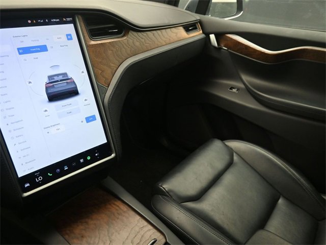 Used 2020 Tesla Model X Long Range image 29