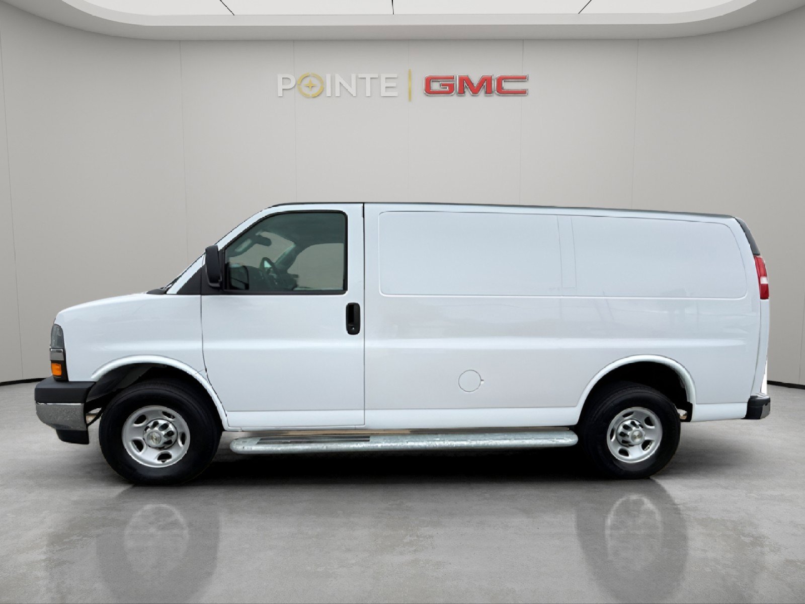 Used 2024 Chevrolet Express 2500 Work Van w/ Driver Convenience Package image 11