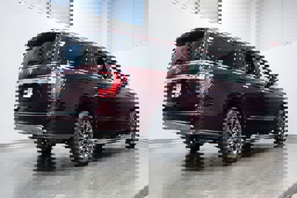 Used 2021 Ford Expedition Max Limited AWD/4WD image 9