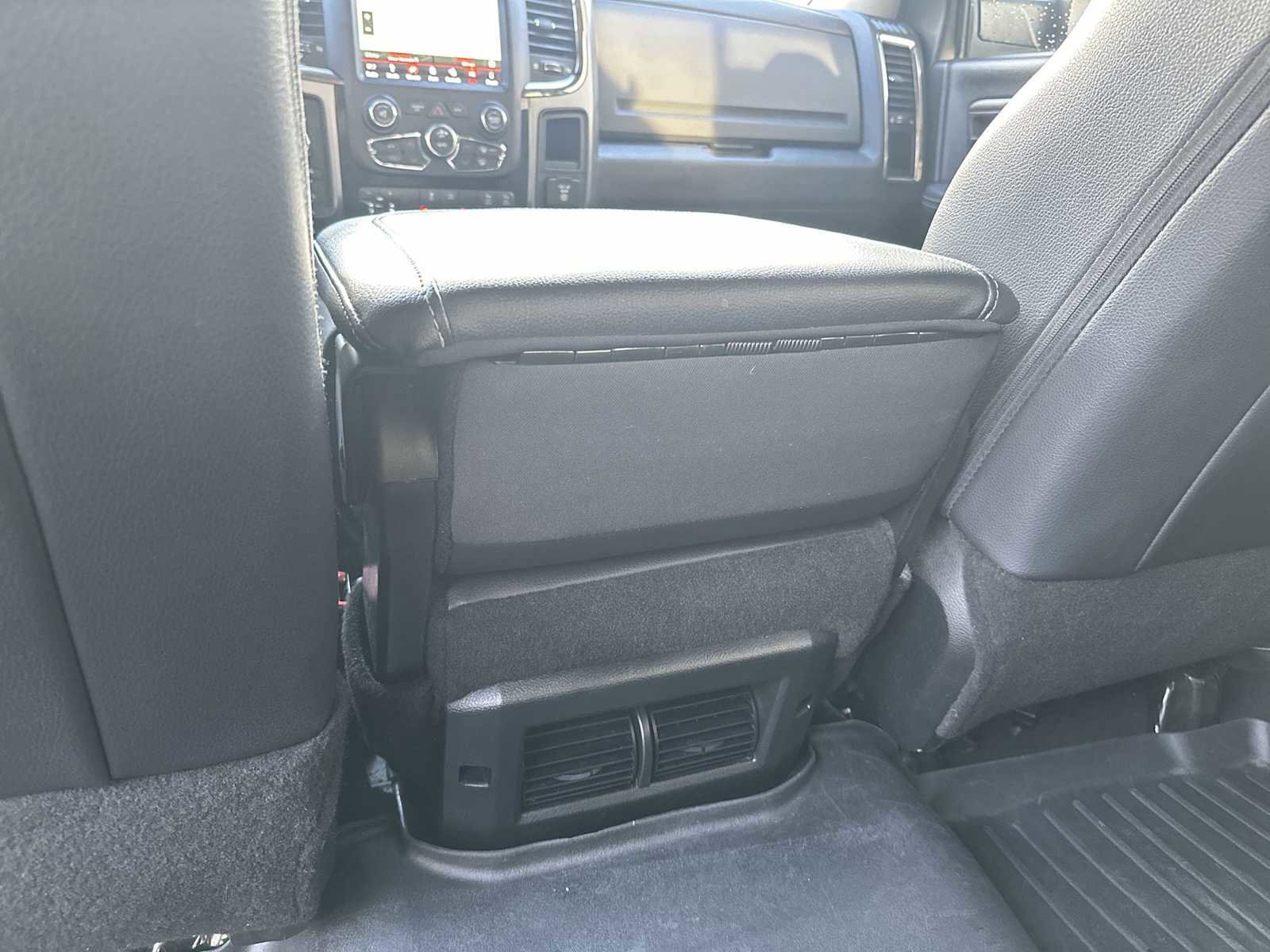 Used 2018 RAM 2500 Laramie w/ Sport Appearance Group image 21