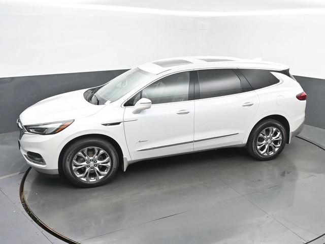 Used 2019 Buick Enclave Avenir w/ Avenir Technology Package AWD/4WD image 39