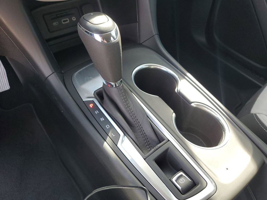 Used 2020 Chevrolet Equinox LT image 34