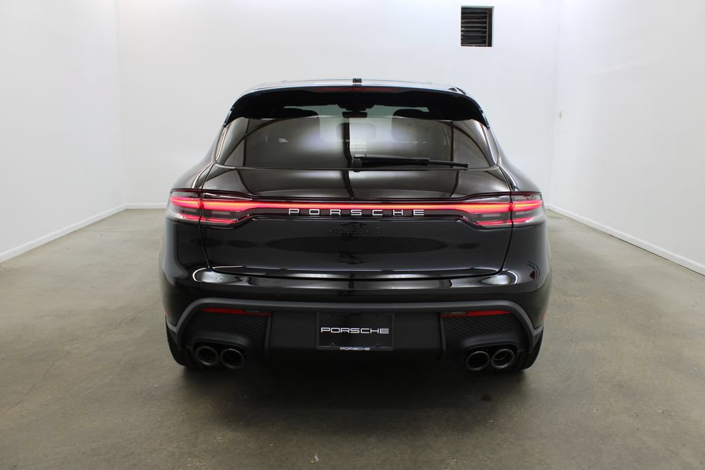 Used 2025 Porsche Macan S AWD/4WD image 6