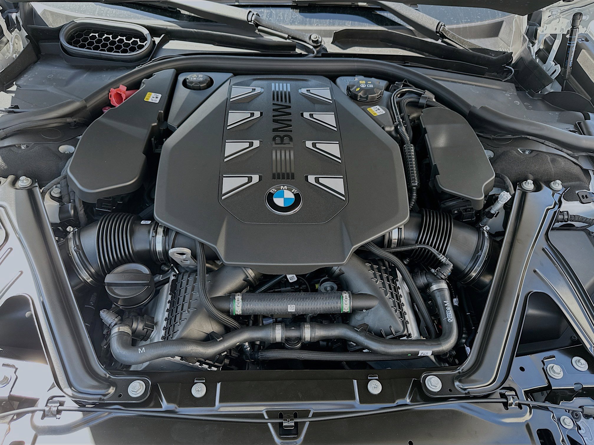 New 2025 BMW 760i xDrive image 25