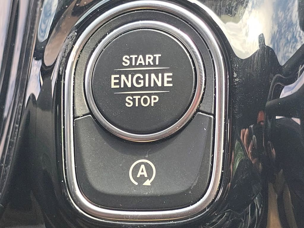 Used 2023 Mercedes-Benz GLA 250 4MATIC image 36