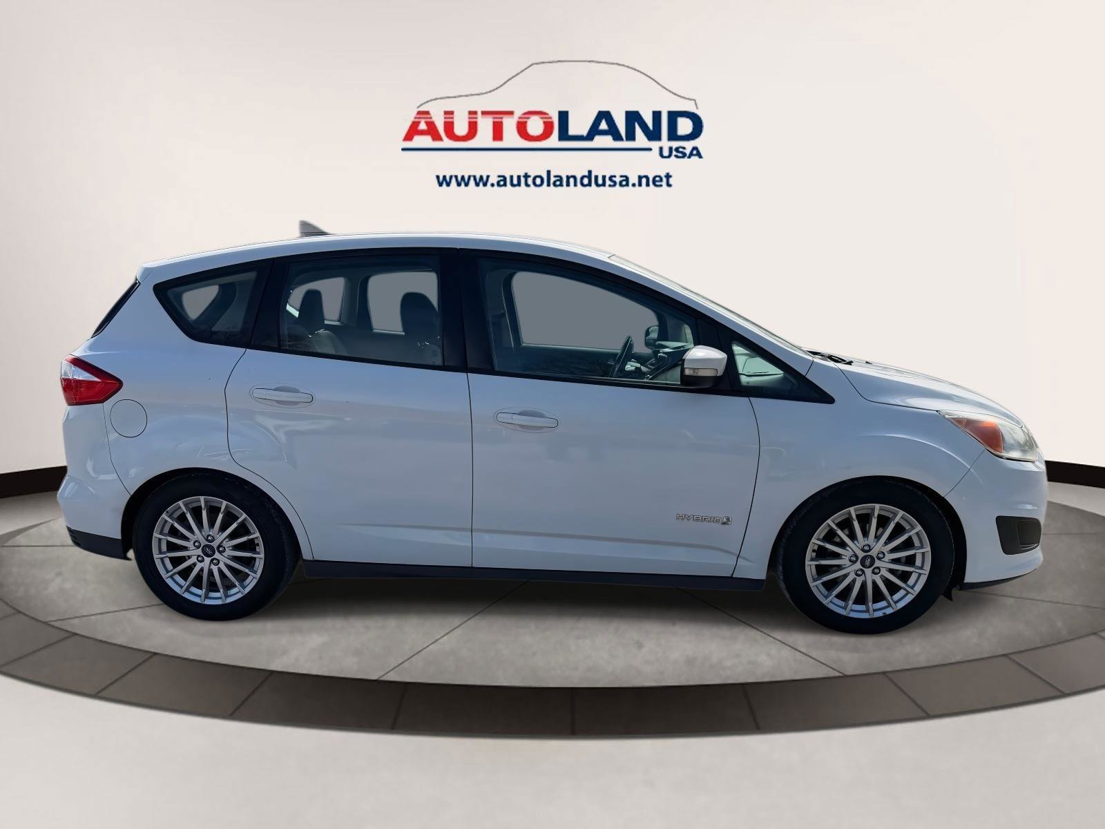 Used 2014 Ford C-MAX SE w/ Equipment Group 202A image 3