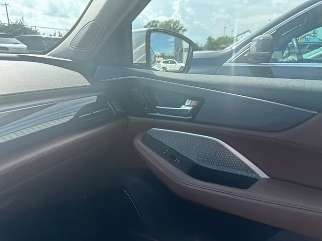 Used 2022 Acura MDX w/ Advance Package AWD/4WD image 22