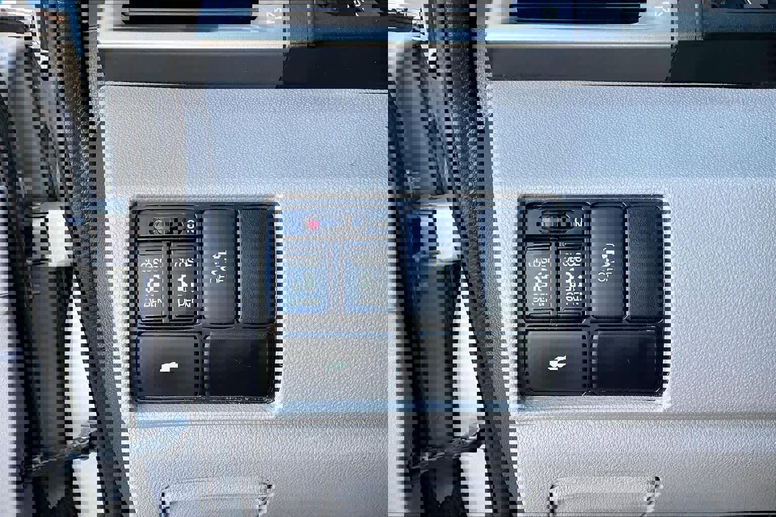 Used 2013 Honda Odyssey EX-L image 32