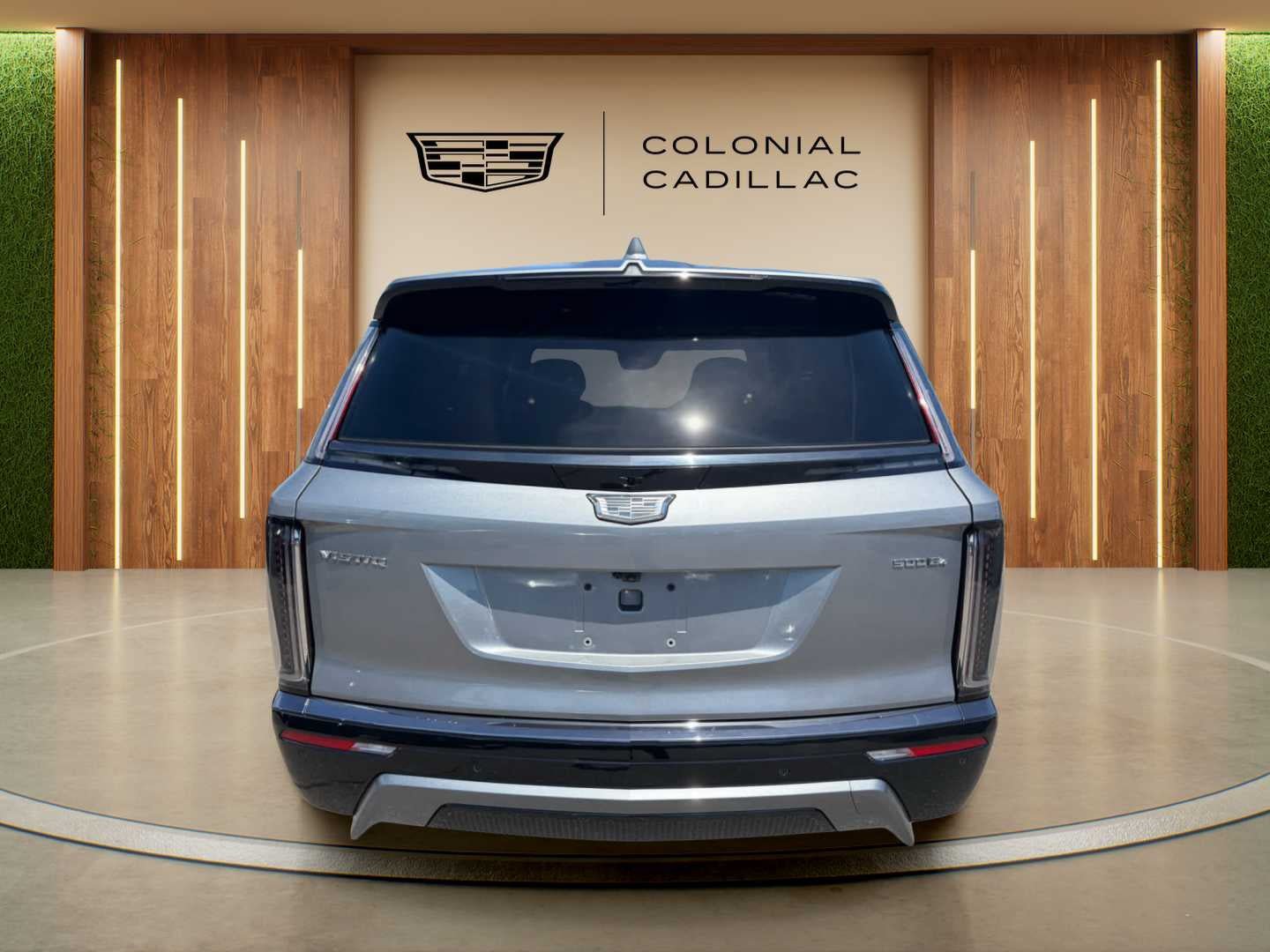 Certified 2026 Cadillac Vistiq Sport w/ LPO, Floor Liner Package AWD/4WD image 5