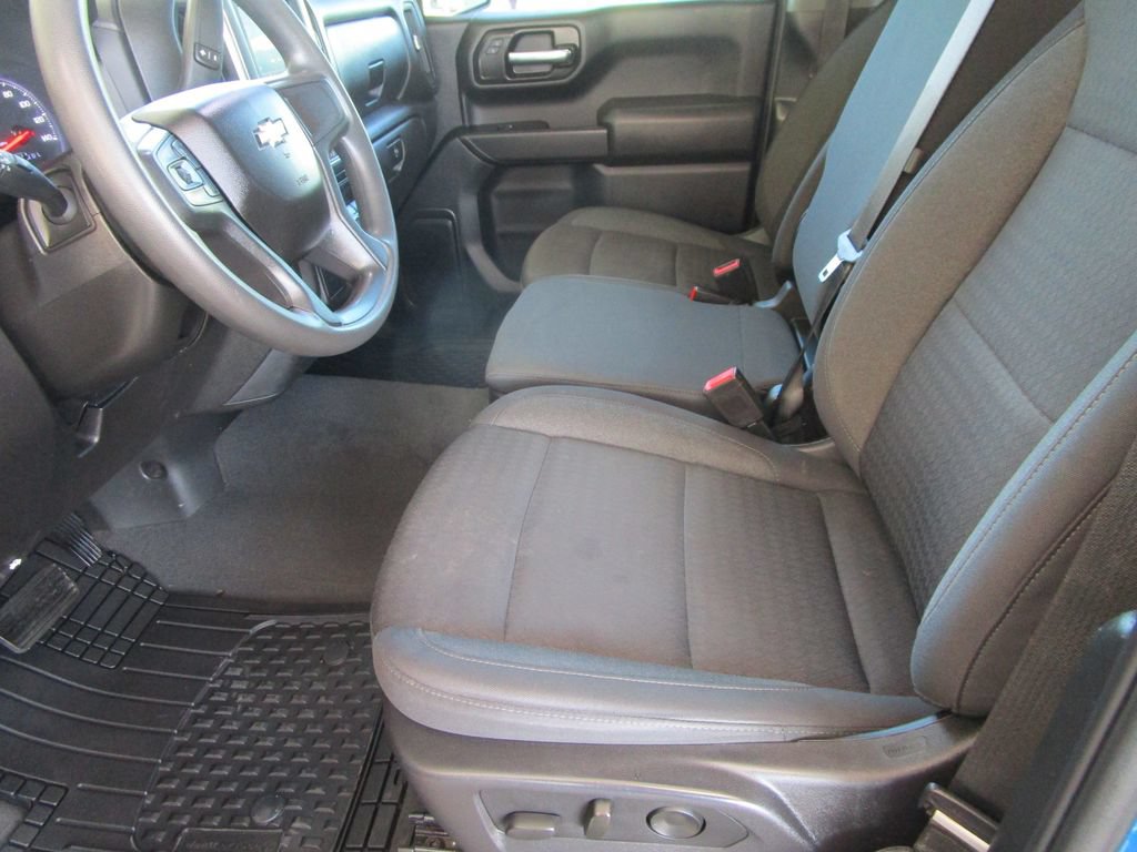 Used 2024 Chevrolet Silverado 1500 Custom RWD image 31