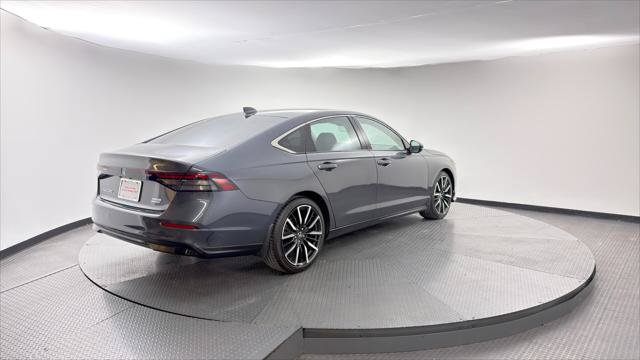 Used 2023 Honda Accord Touring image 8