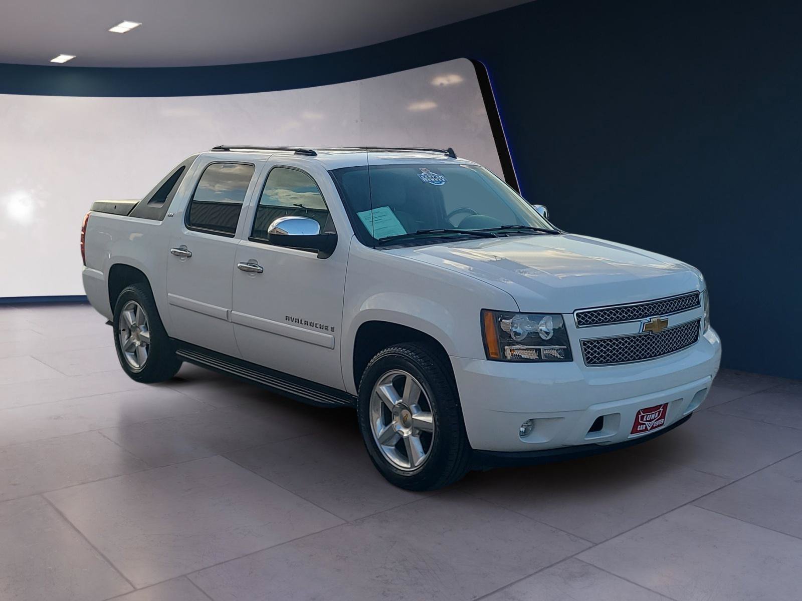 Used 2008 Chevrolet Avalanche LTZ w/ LTZ Preferred Equipment Group RWD image 7