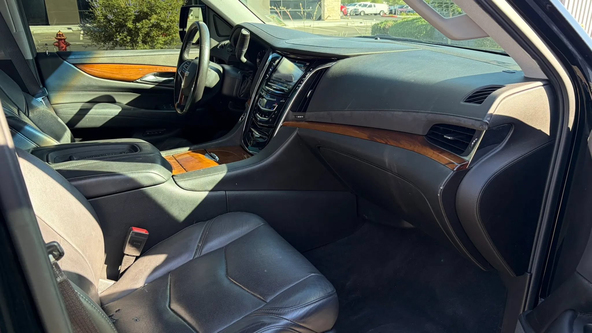 Used 2016 Cadillac Escalade Premium AWD/4WD image 15