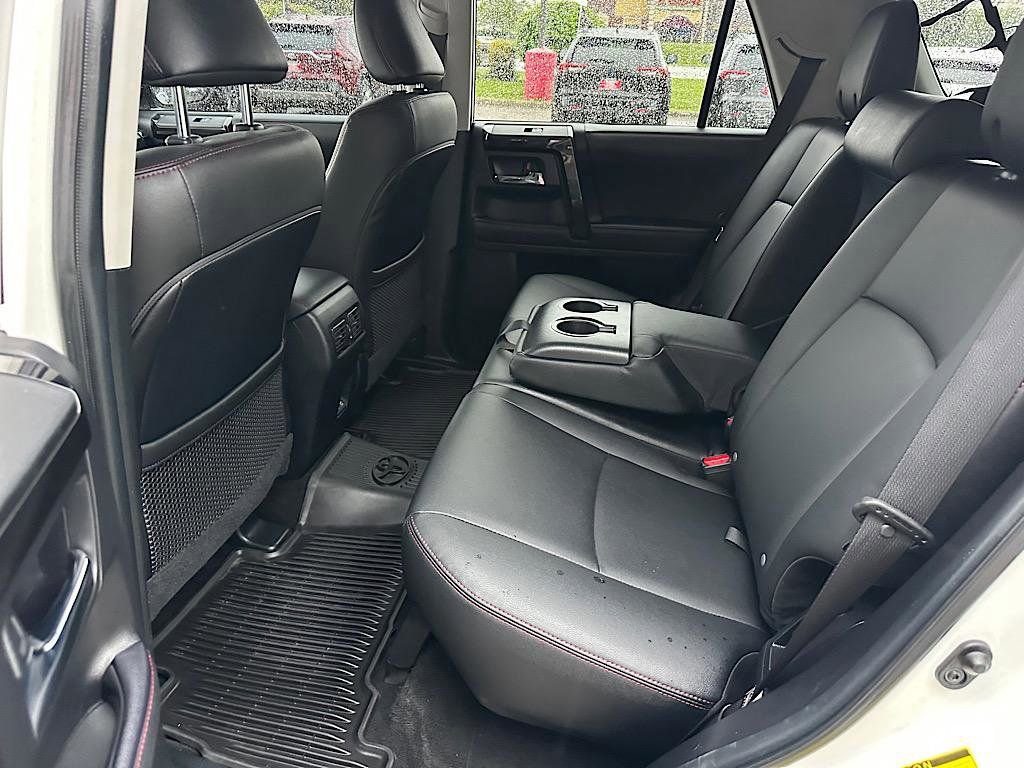 Certified 2022 Toyota 4Runner TRD Off-Road Premium w/ TRD Black Wheel Package (TMS) AWD/4WD image 19