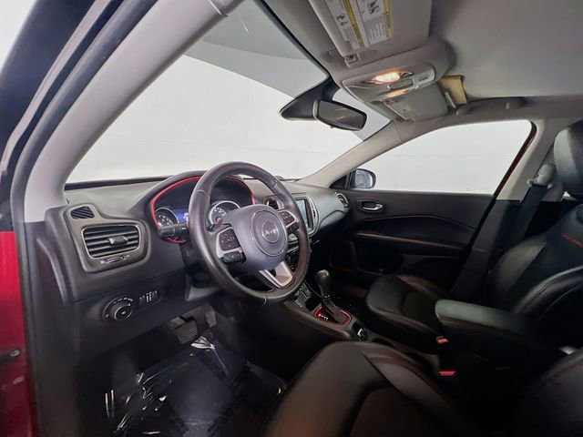 Used 2019 Jeep Compass Trailhawk AWD/4WD image 19