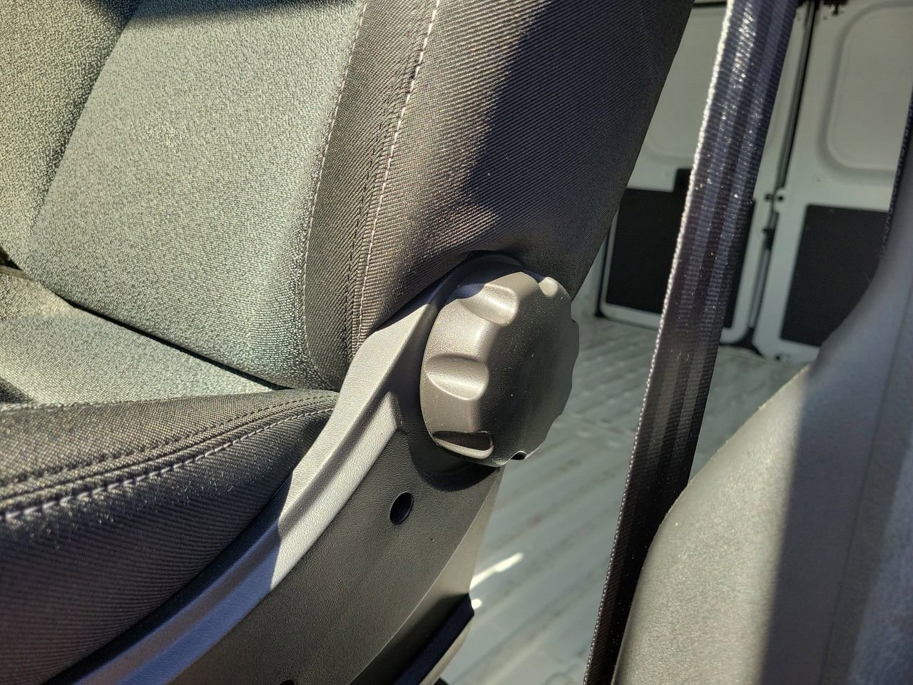 Used 2025 RAM ProMaster 1500 w/ Quick Order Package 22G SLT image 17