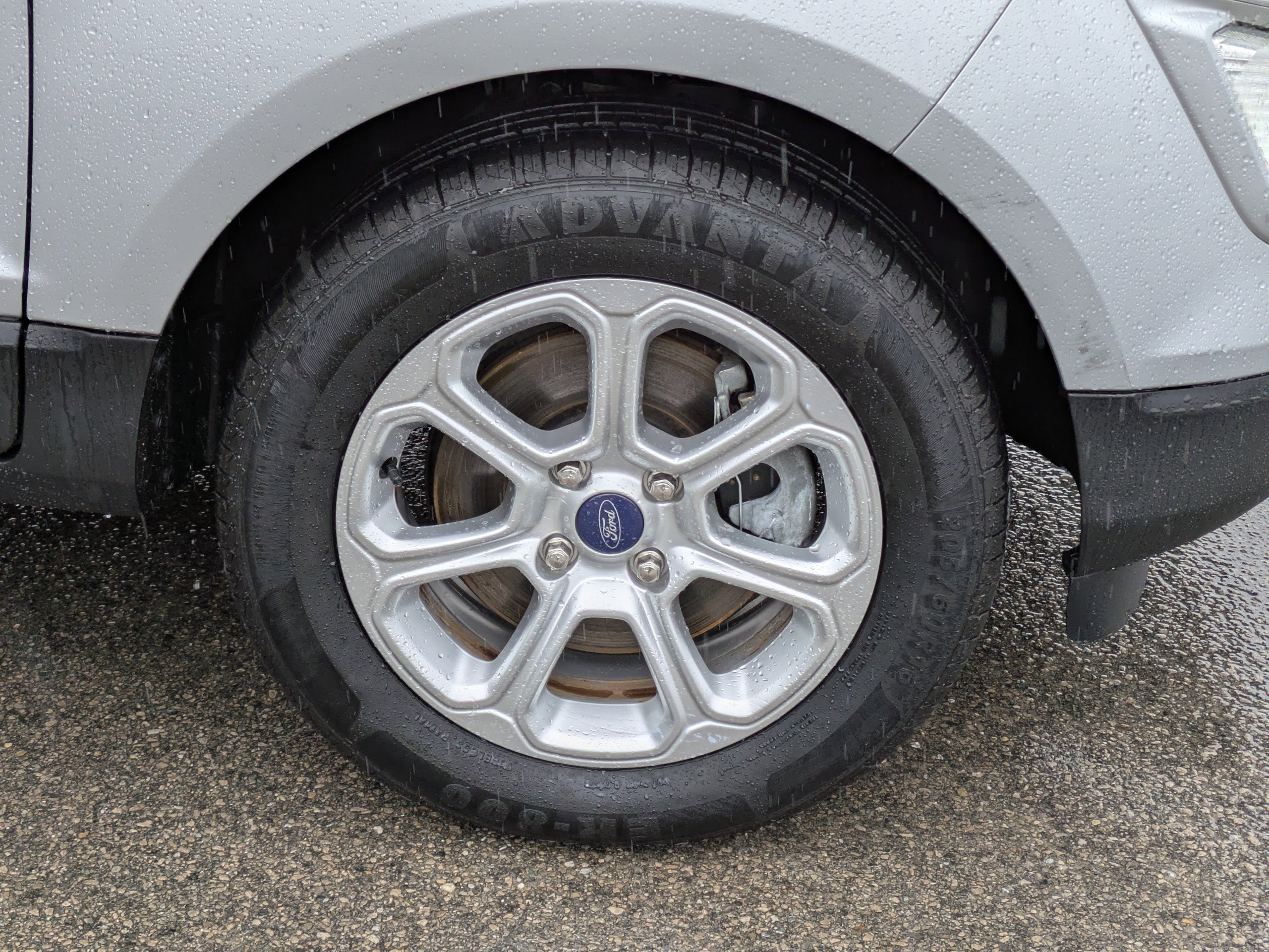 Used 2020 Ford EcoSport SE w/ SE Convenience Package image 11