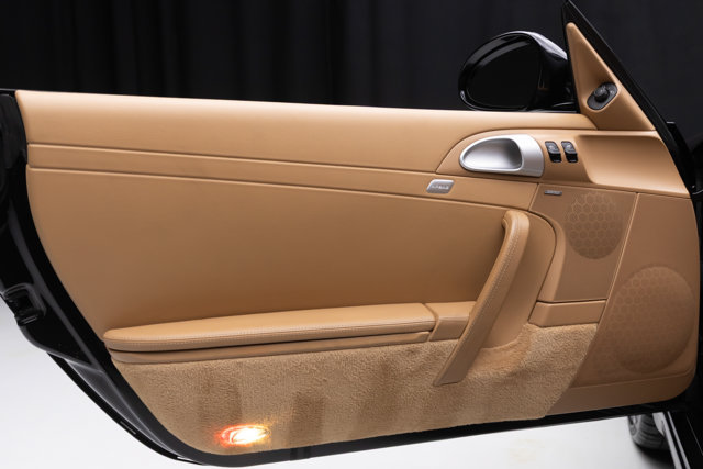 Used 2010 Porsche 911 Carrera RWD image 40