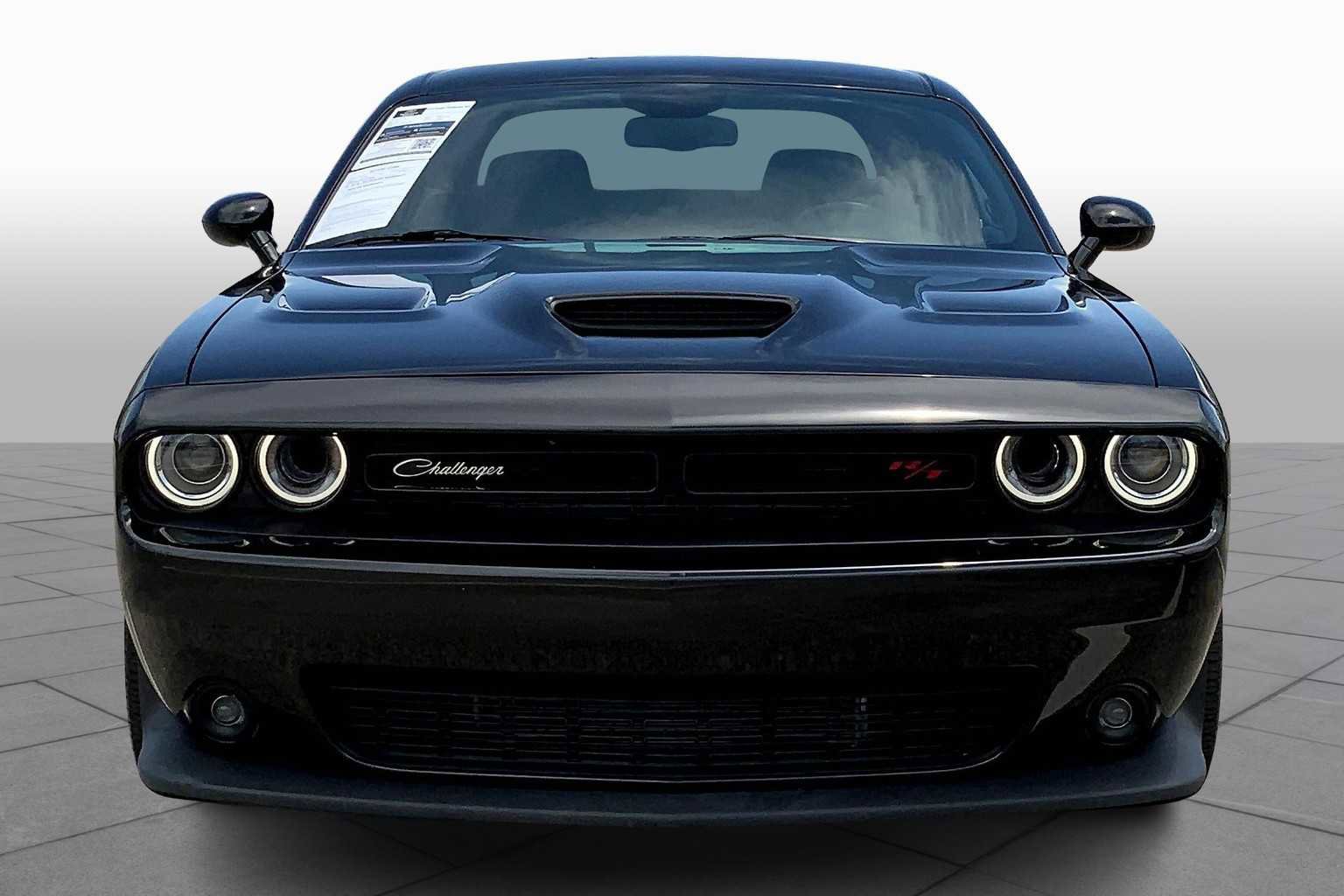 Used 2019 Dodge Challenger R/T Scat Pack w/ Dynamics Package RWD image 4