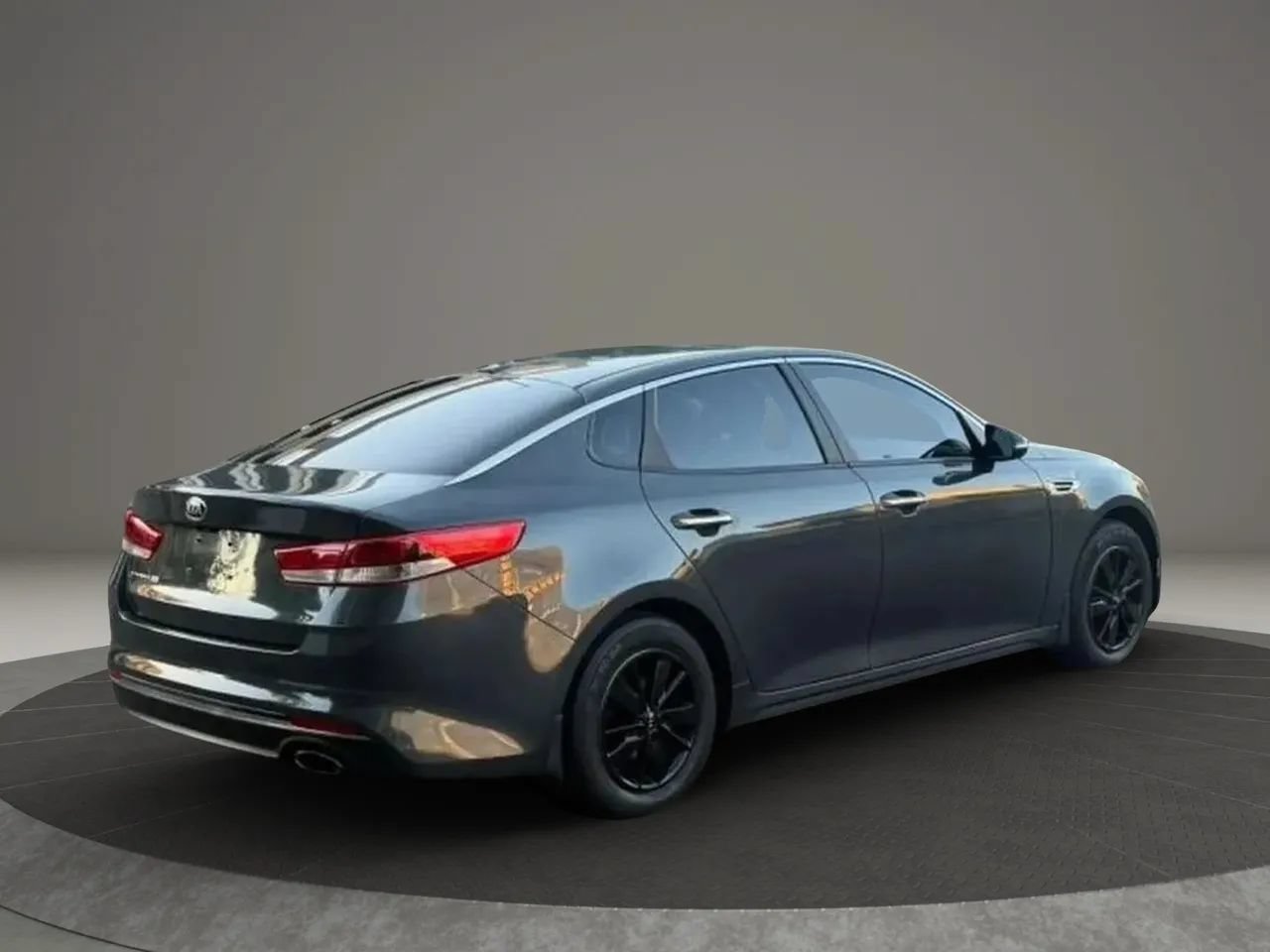 Used 2016 Kia Optima LX FWD image 5