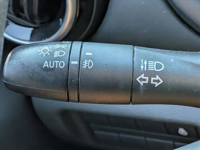 Used 2021 Nissan Kicks SR w/ SR Premium Package FWD image 16