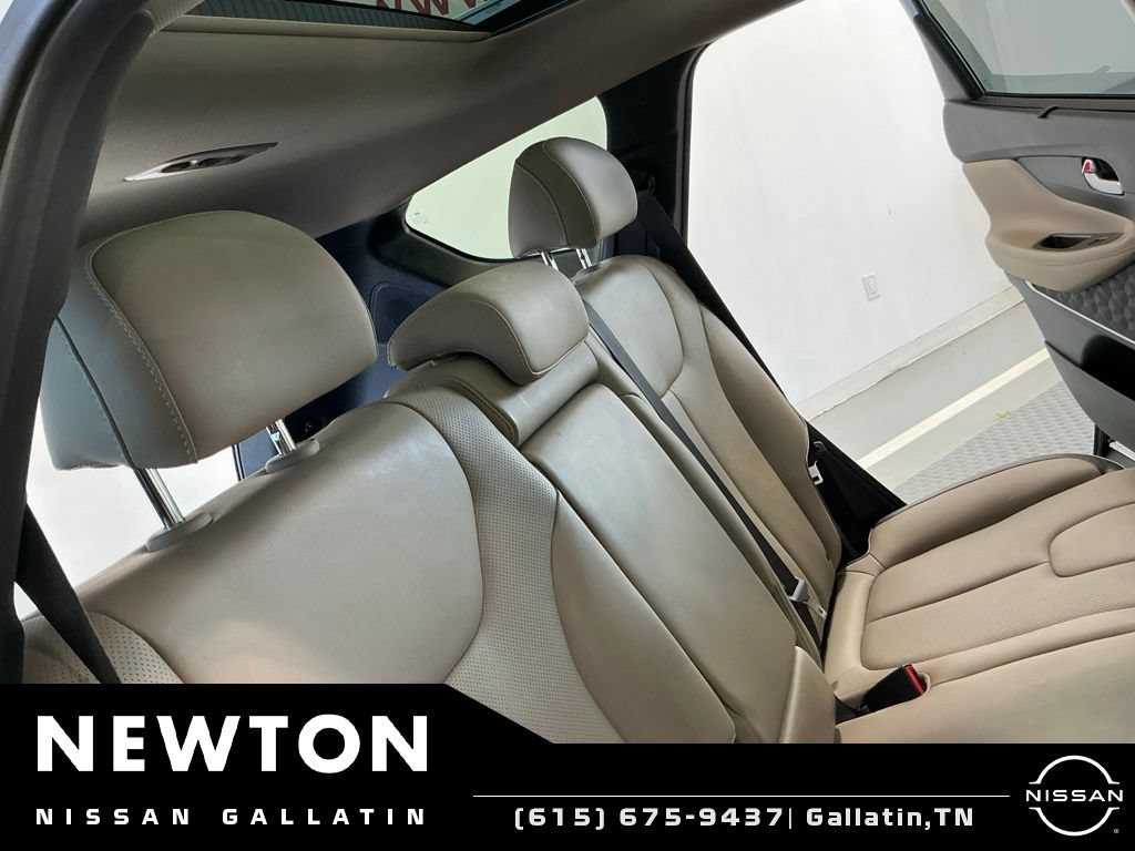 Used 2022 Hyundai Santa Fe SEL w/ Convenience + Premium Package FWD image 19