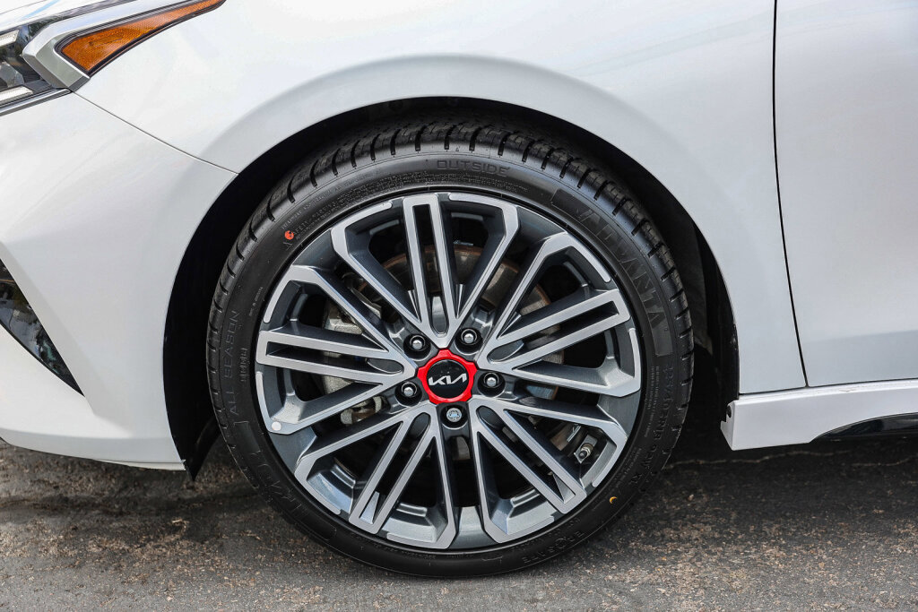 Used 2024 Kia Forte GT FWD image 29