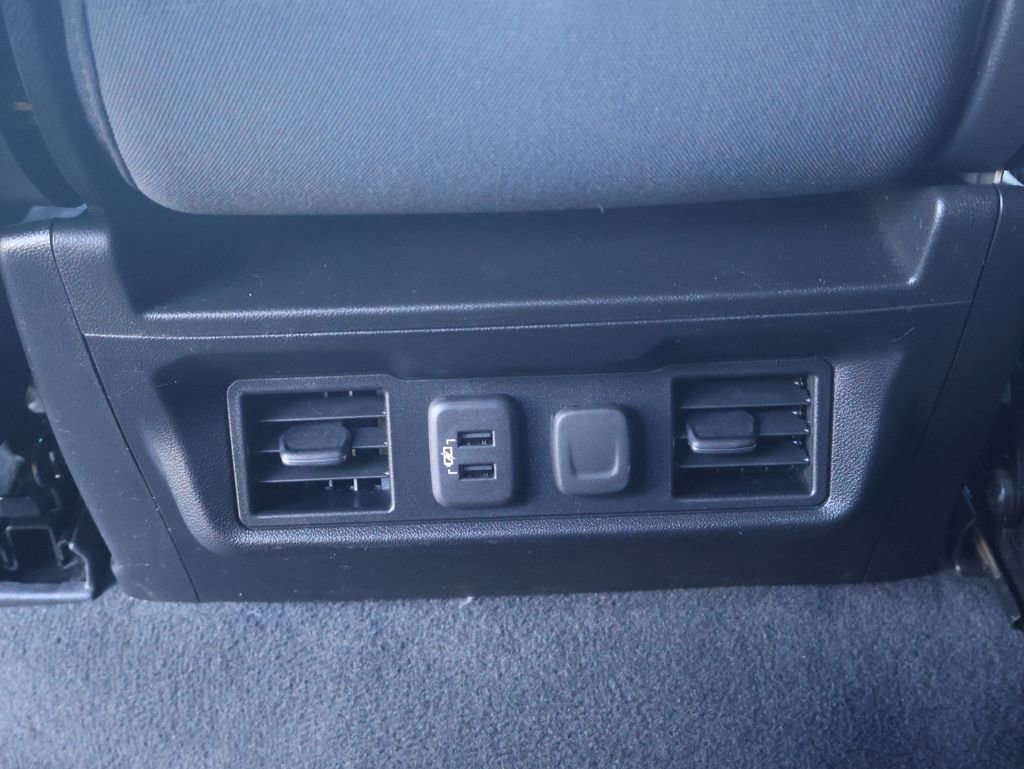 Used 2023 Chevrolet Silverado 3500 LT w/ Convenience Package AWD/4WD image 27