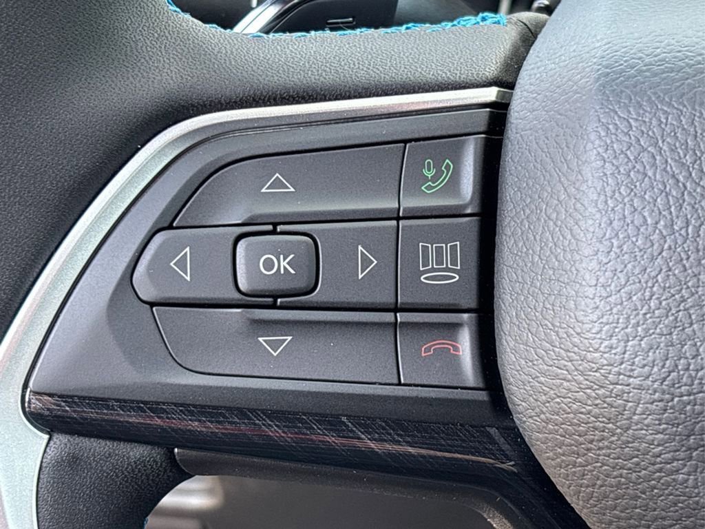 Used 2024 Jeep Grand Cherokee Trailhawk w/ Advanced Protech Group II image 42