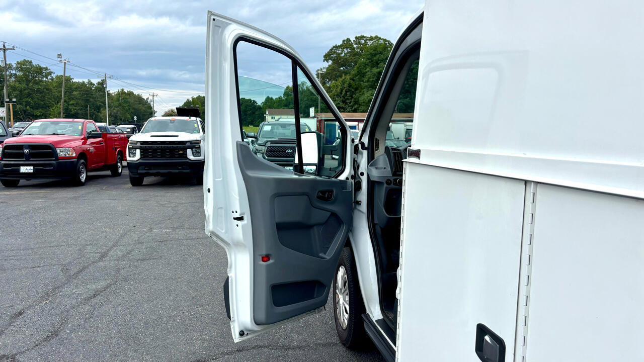 Used 2017 Ford Transit 350 138 w/ Interior Upgrade Package image 14