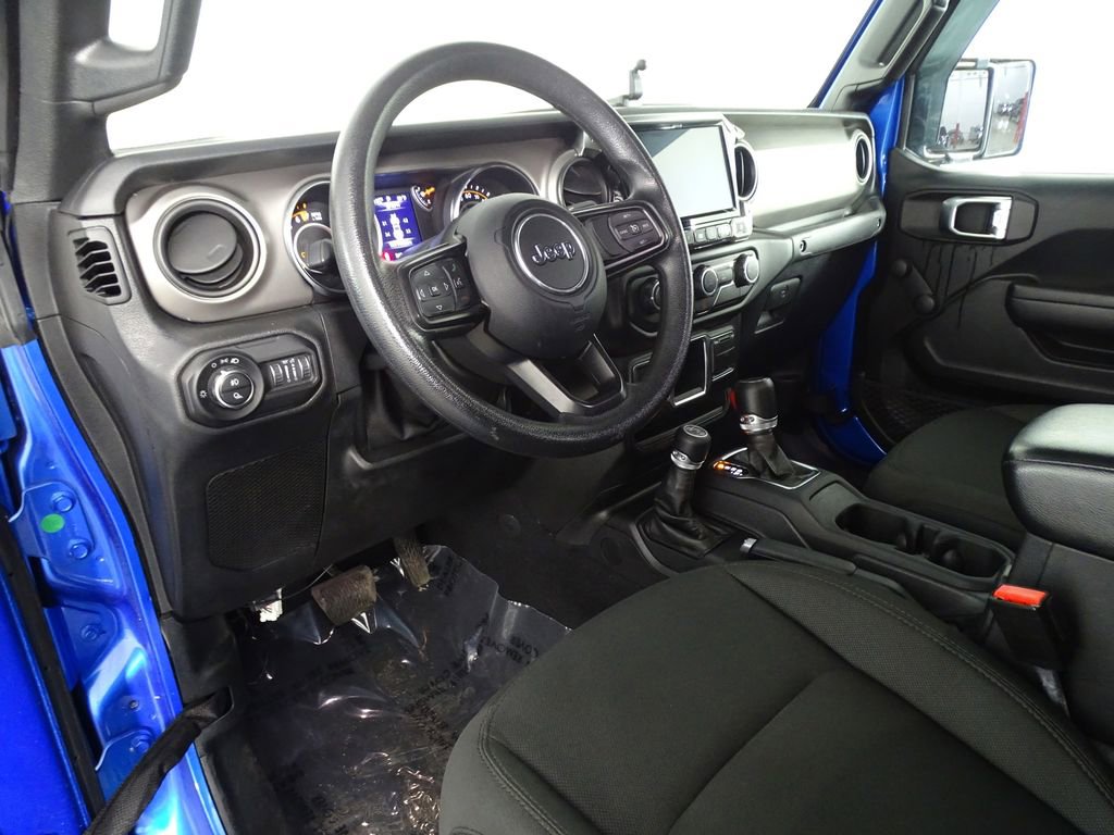 Used 2021 Jeep Gladiator Sport w/ Trailer Tow Package image 16