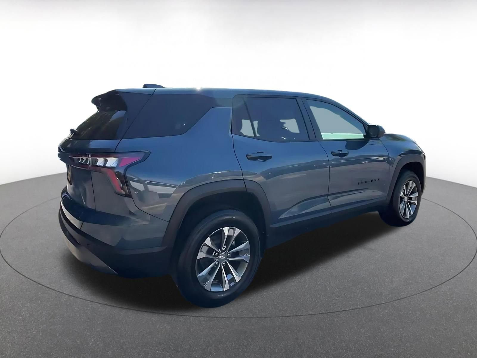 Used 2025 Chevrolet Equinox LT FWD image 15
