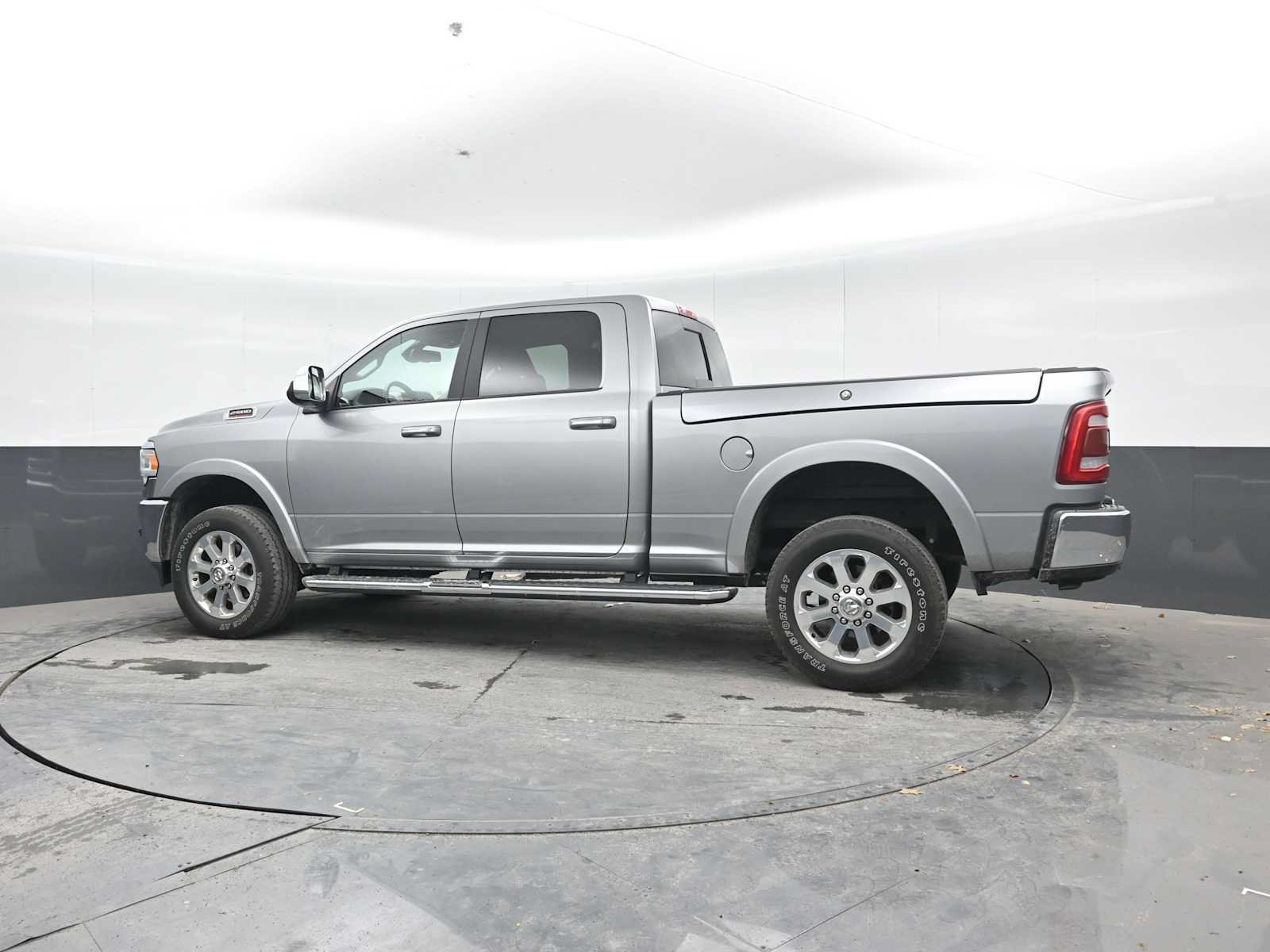 Used 2021 RAM 2500 Laramie AWD/4WD image 3