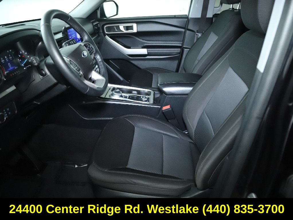 Used 2022 Ford Explorer XLT AWD/4WD image 18