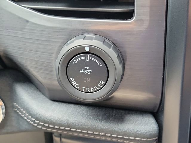 Used 2025 Ford F150 Lightning Flash AWD/4WD image 23
