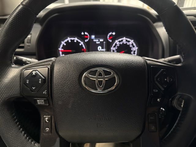 Used 2021 Toyota 4Runner TRD Off-Road Premium w/ Moonroof Package AWD/4WD image 13