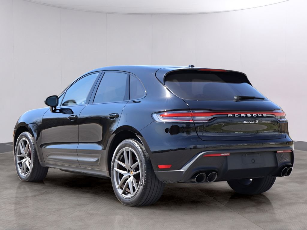 Used 2022 Porsche Macan S image 3