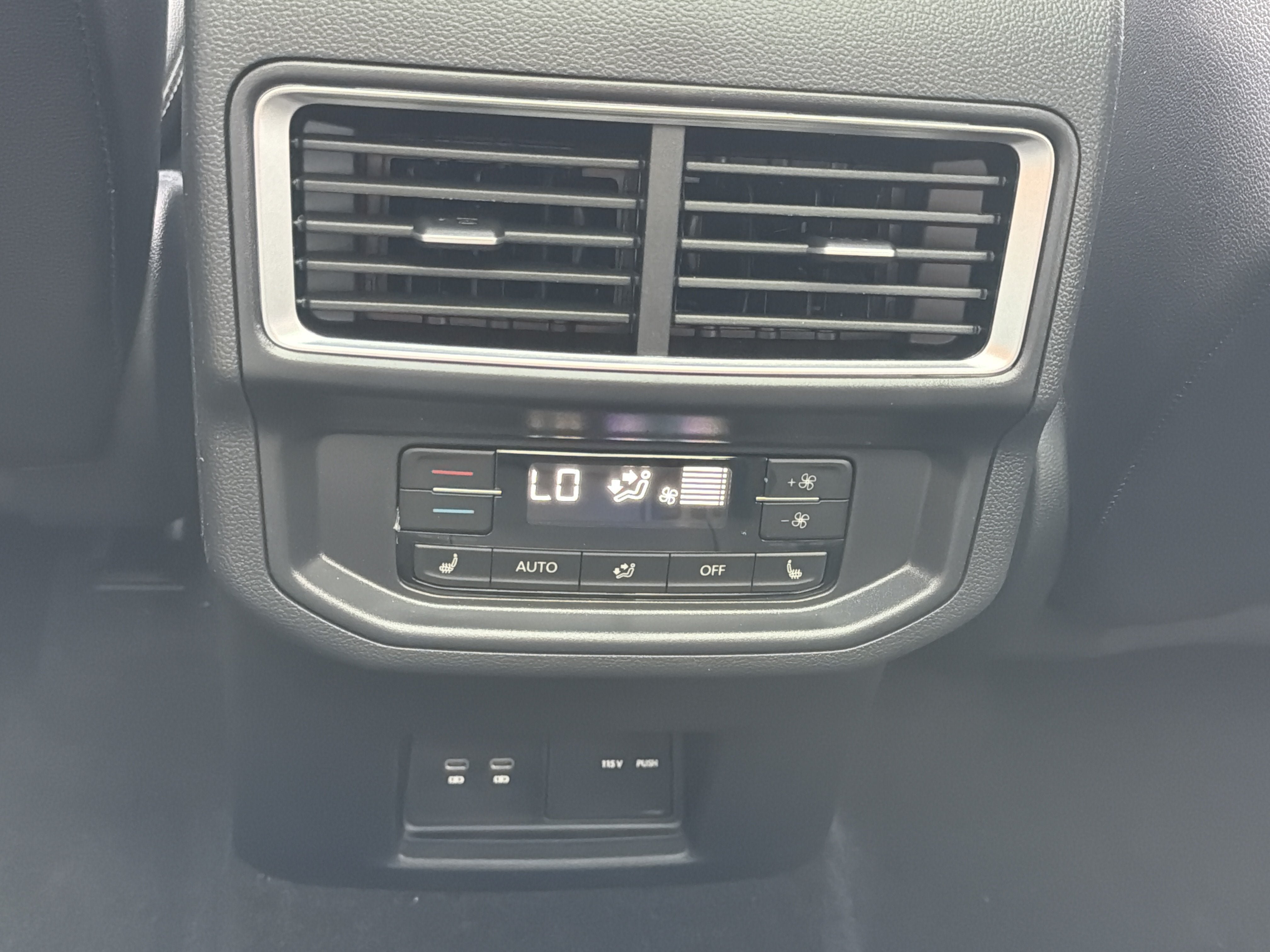 New 2026 Volkswagen Atlas SEL AWD/4WD image 24