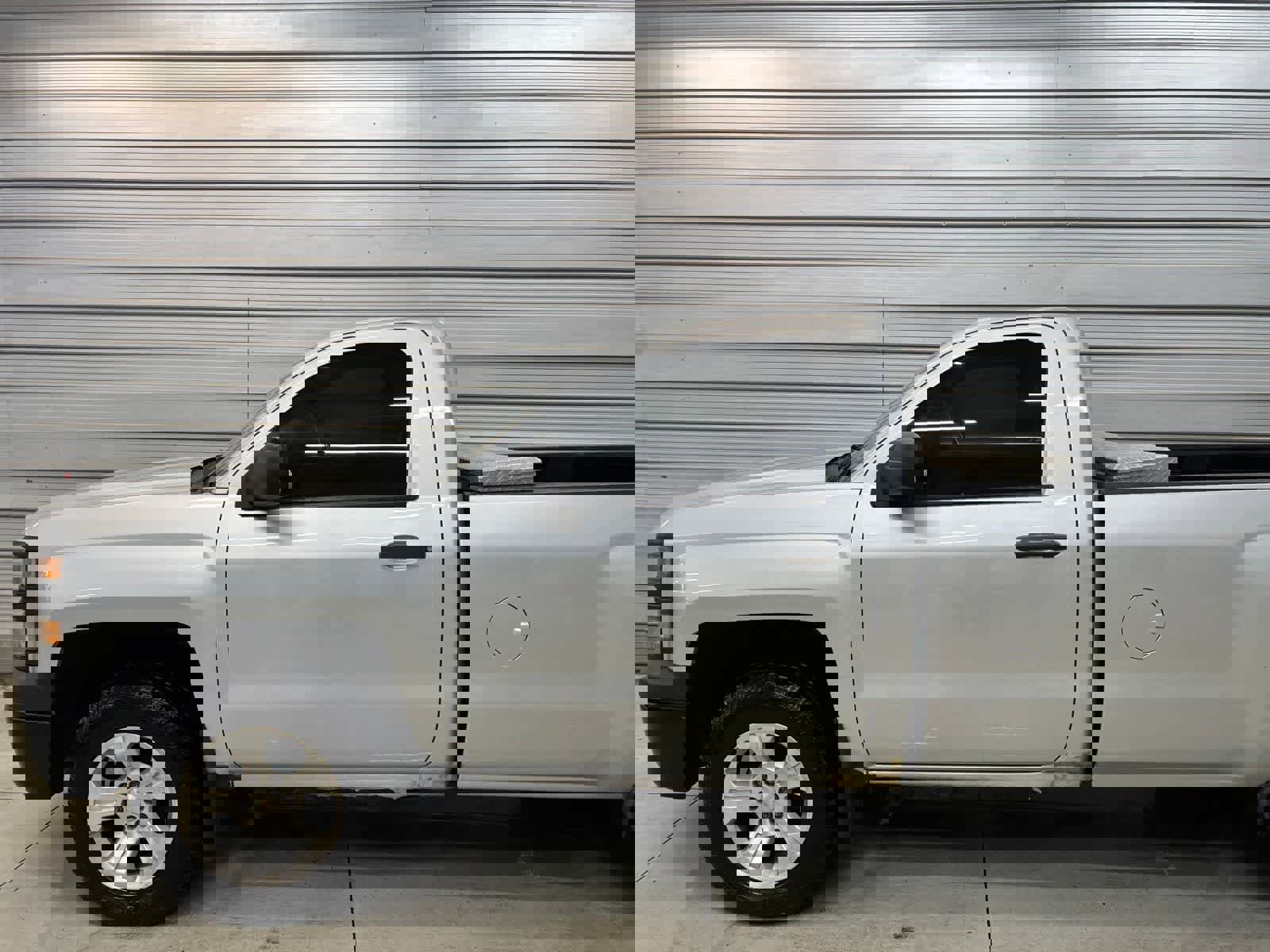 Used 2014 Chevrolet Silverado 1500 W/T w/ Trailering Package image 3