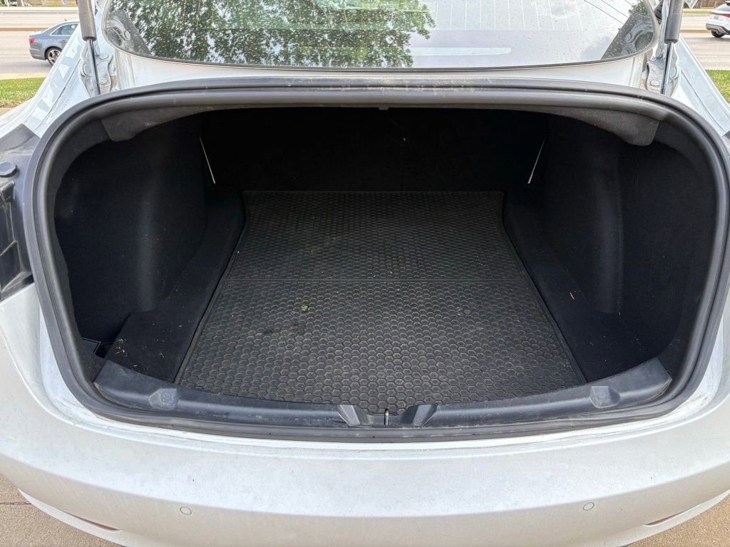 Used 2020 Tesla Model 3 Performance image 15