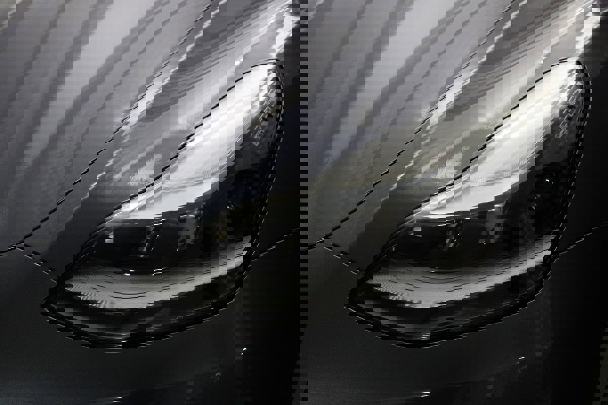 Used 2023 Tesla Model Y Long Range image 42